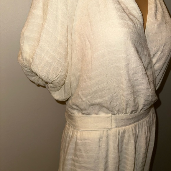 NWT Lulus Cream Color Short Sleeve Prairie Style Dress, Size XL - Picture 3 of 11